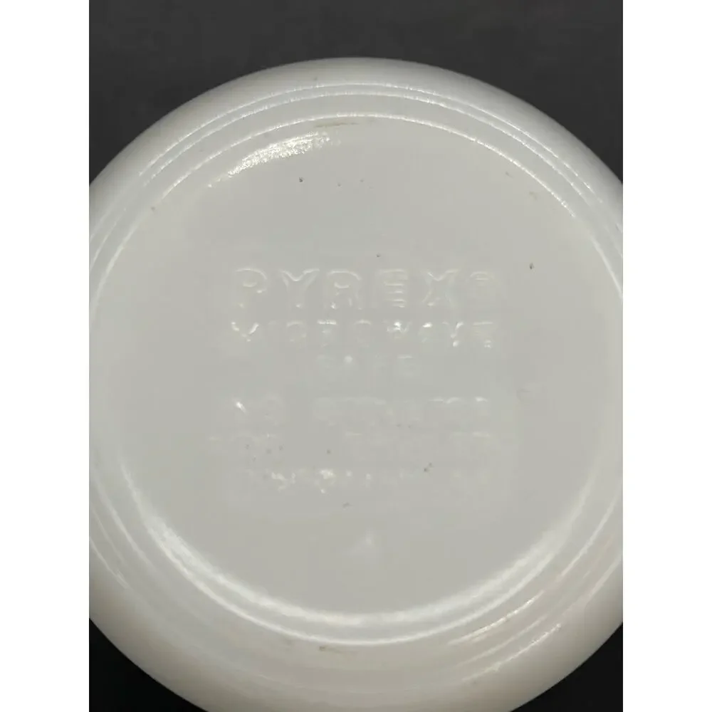 Vintage Pyrex Milk Glass Creamer 3.5